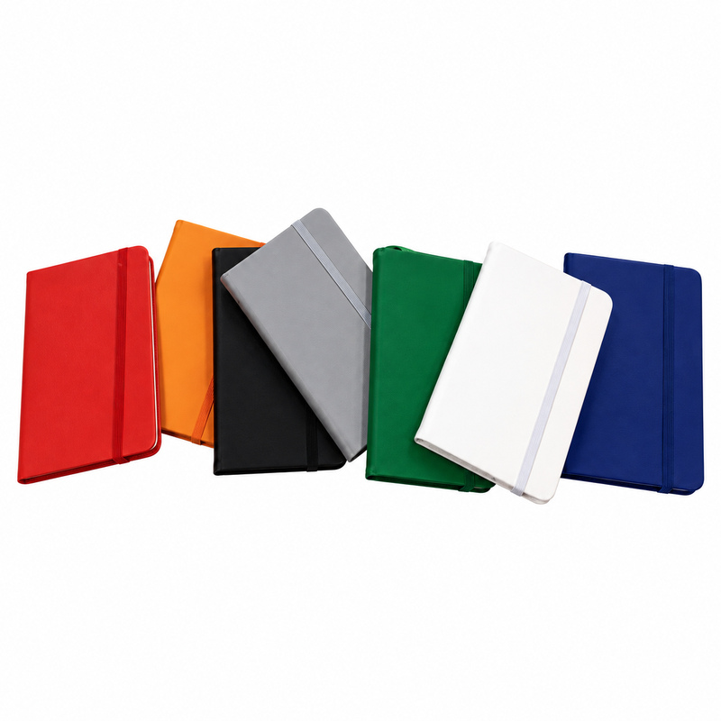 Llavero en símil cuero (texto de la ficha; foto de libretas)